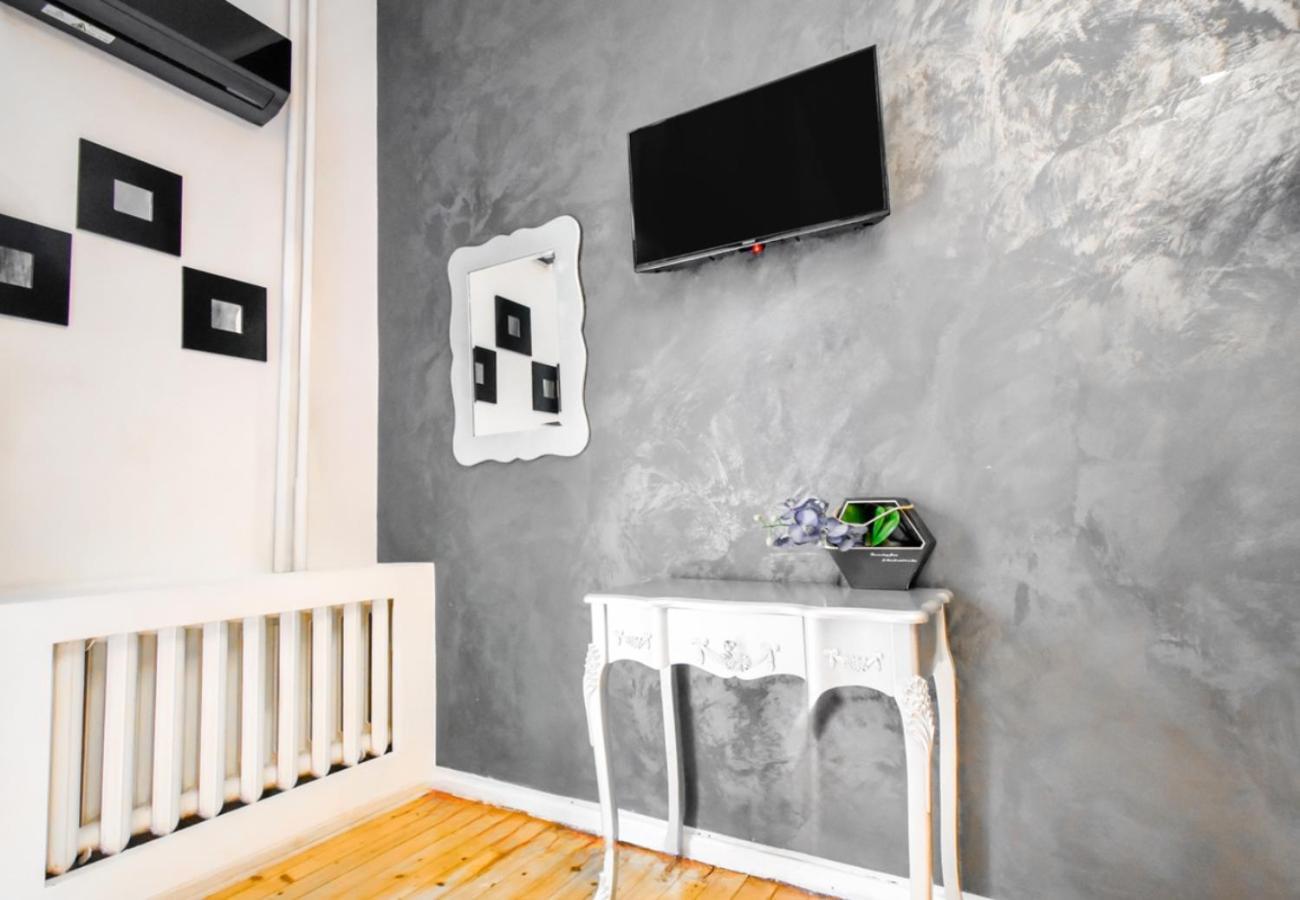 Dietro L Angolo, 2 Bath Διαμέρισμα Σόφια Εξωτερικό φωτογραφία